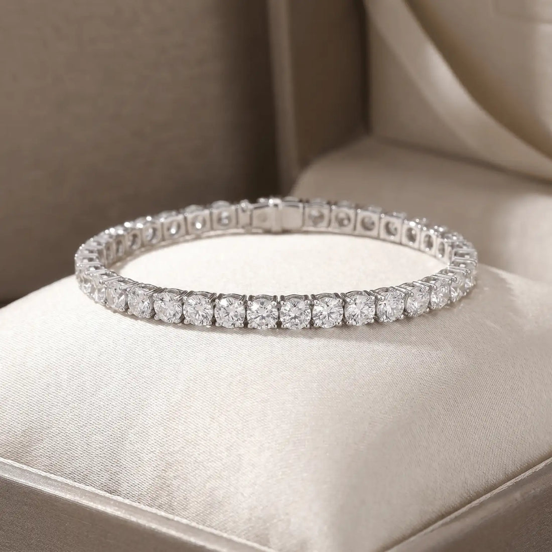 0.05 - 1ct Lab-Grown Diamond Tennis Bracelet | D Color VS1 | Carat Club Co. Carat Club Co. Bracelet m3s0x4-xe.myshopify.com tennis-bracelet    