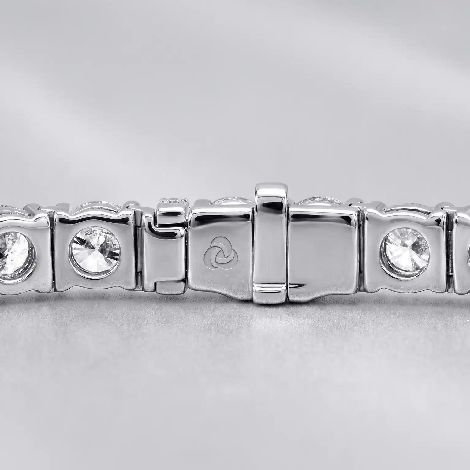 0.05 - 1ct Lab-Grown Diamond Tennis Bracelet | D Color VS1 | Carat Club Co. Carat Club Co. Bracelet m3s0x4-xe.myshopify.com tennis-bracelet