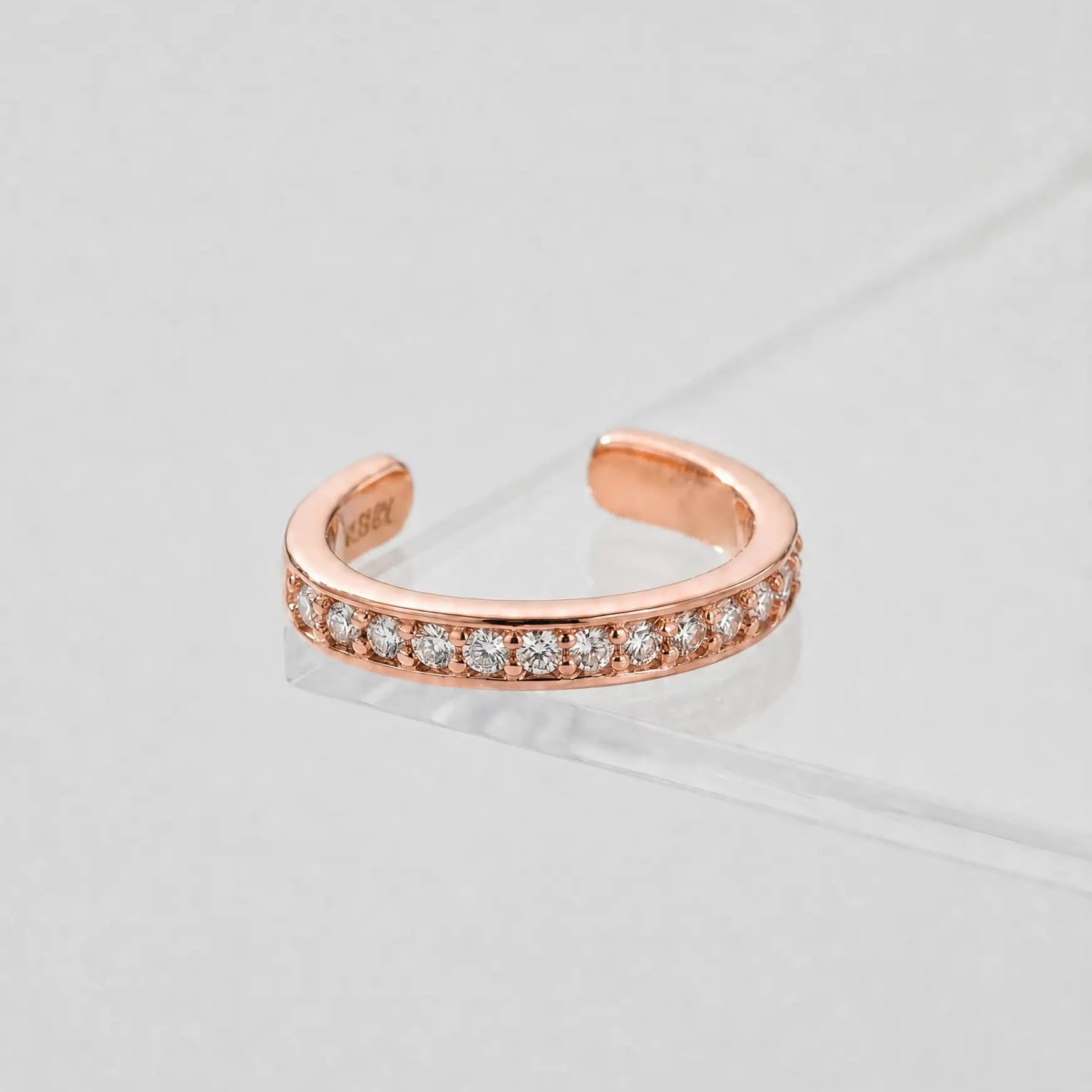 The Aura Linear Diamond Ear Cuff 9K Rose Gold